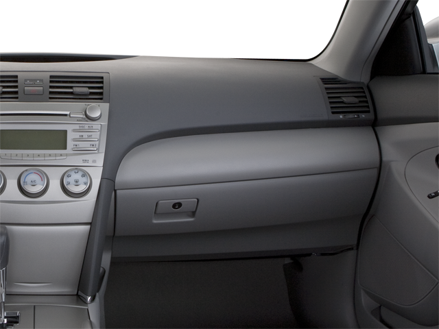 2011 Toyota CAMRY SE