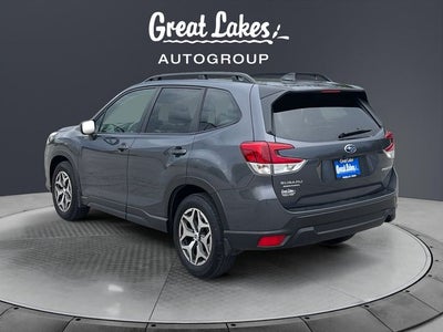 2024 Subaru Forester Premium