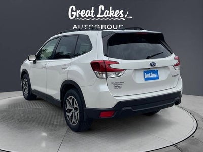 2024 Subaru Forester Premium
