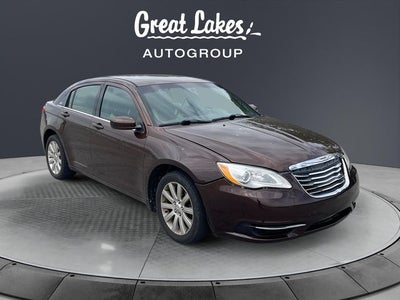 2013 Chrysler 200 Touring