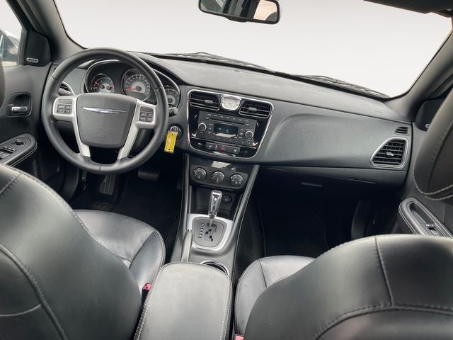 2013 Chrysler 200 Limited