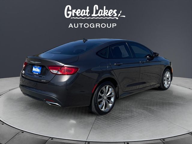 2015 Chrysler 200 S