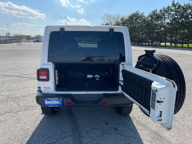 2022 Jeep Wrangler Unlimited Sahara