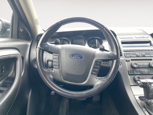 2011 Ford Taurus SEL