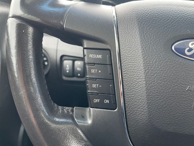 2011 Ford Taurus SEL
