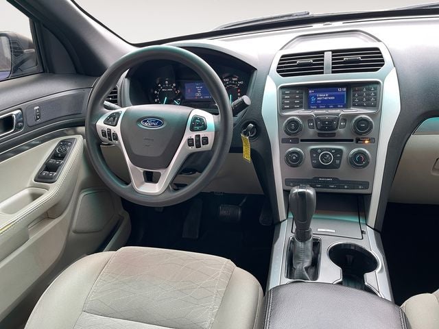 2015 Ford Explorer Base