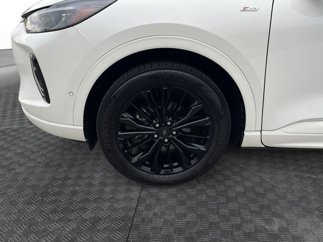 2023 Ford Escape Hybrid ST-Line Elite