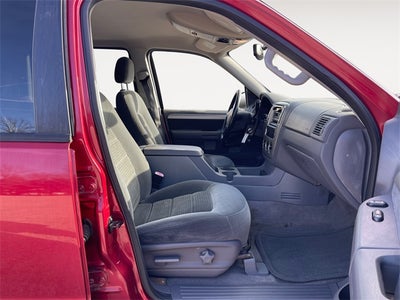 2003 Ford Explorer XLT