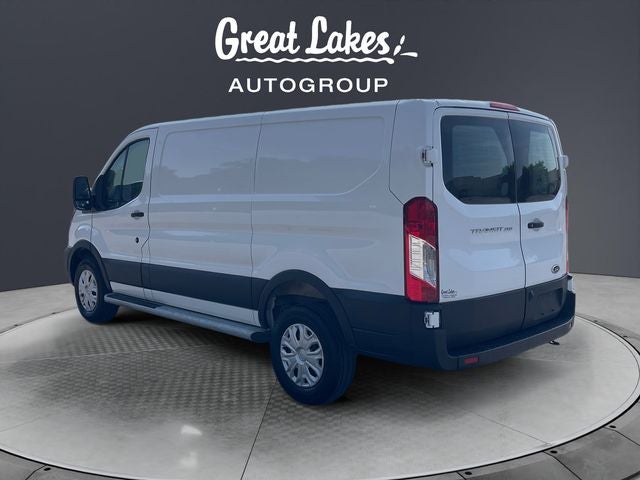 2025 Ford Transit-250 T-250 130" Low Rf 9070 GVWR RWD