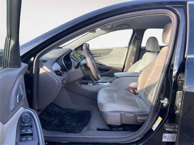 2020 Chevrolet Malibu LS 1LS