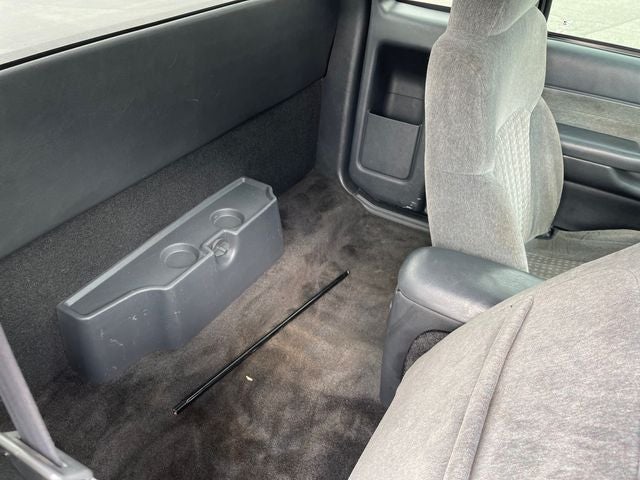 2002 Chevrolet S-10 LS