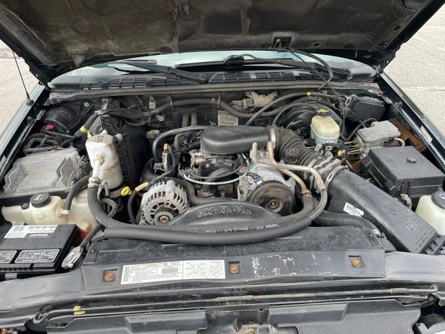 2002 Chevrolet S-10 LS