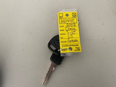 2002 Chevrolet S-10 LS