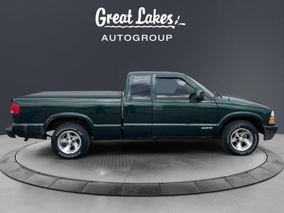 2002 Chevrolet S-10 LS