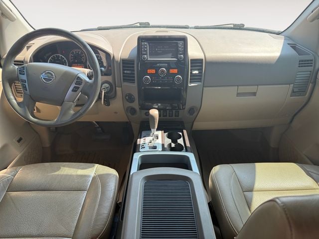 2014 Nissan Titan SL