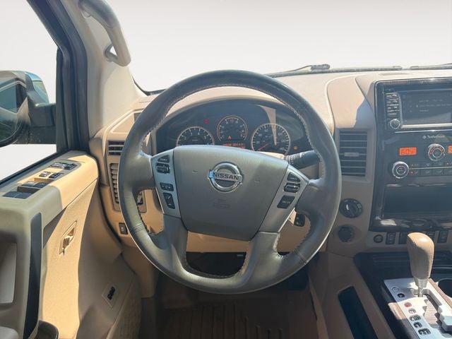 2014 Nissan Titan SL