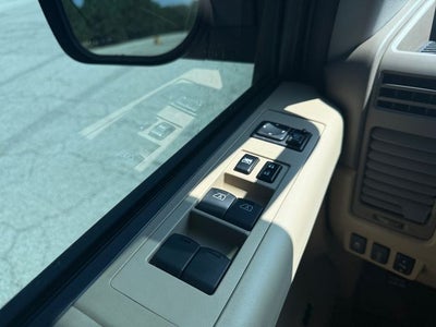 2014 Nissan Titan SL