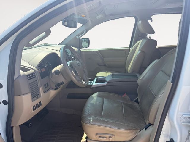 2014 Nissan Titan SL