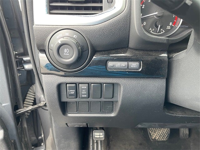 2020 Nissan Titan SL