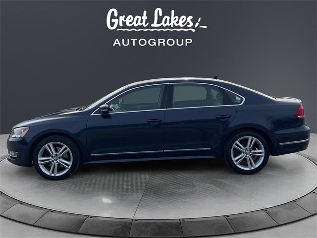 2015 Volkswagen Passat 1.8T SE w/Sunroof/Nav