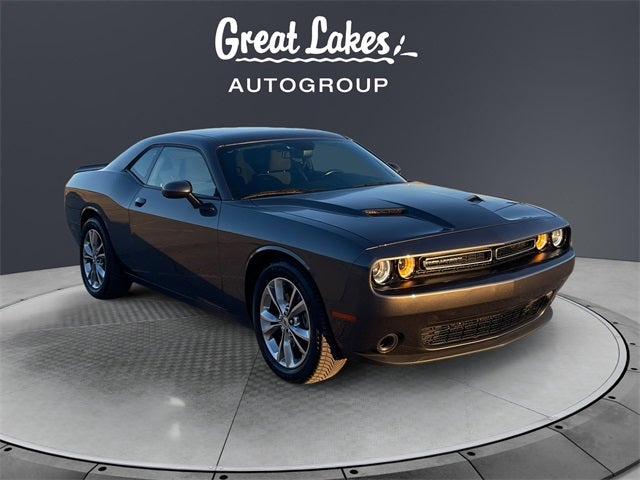 2021 Dodge Challenger SXT