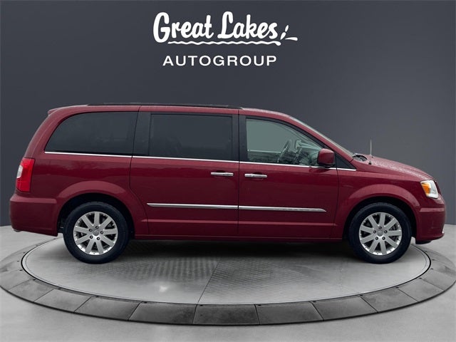 2015 Chrysler Town & Country Touring