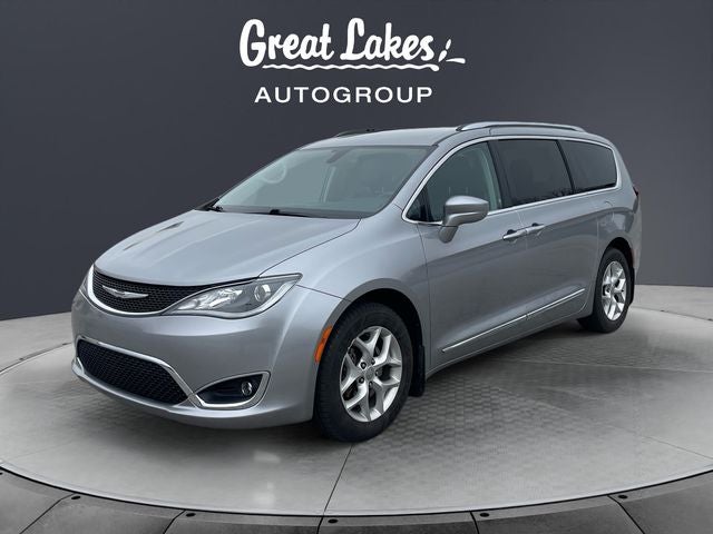 2017 Chrysler Pacifica Touring L Plus