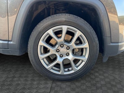 2023 Jeep Compass Latitude Lux