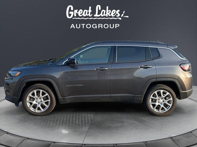 2023 Jeep Compass Latitude Lux
