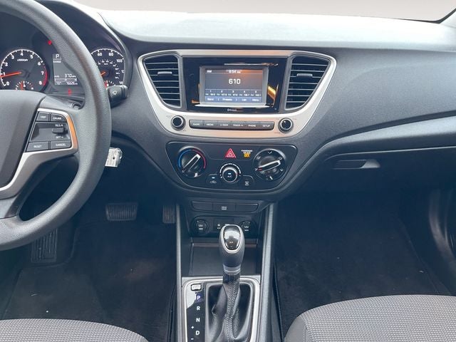2020 Hyundai Accent SE