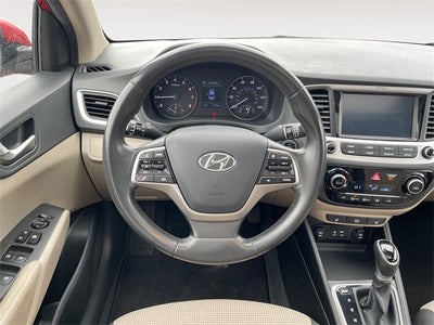 2022 Hyundai Accent Limited