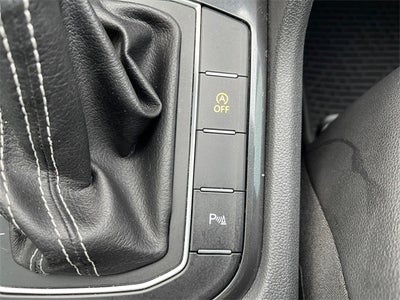 2021 Volkswagen Tiguan 2.0T SE R-Line Black