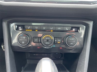 2021 Volkswagen Tiguan 2.0T SE R-Line Black