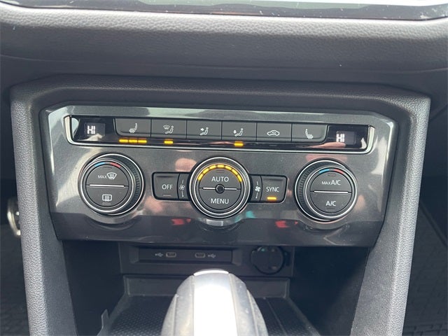 2021 Volkswagen Tiguan 2.0T SE R-Line Black