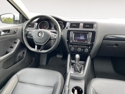 2017 Volkswagen Jetta 1.8T SEL