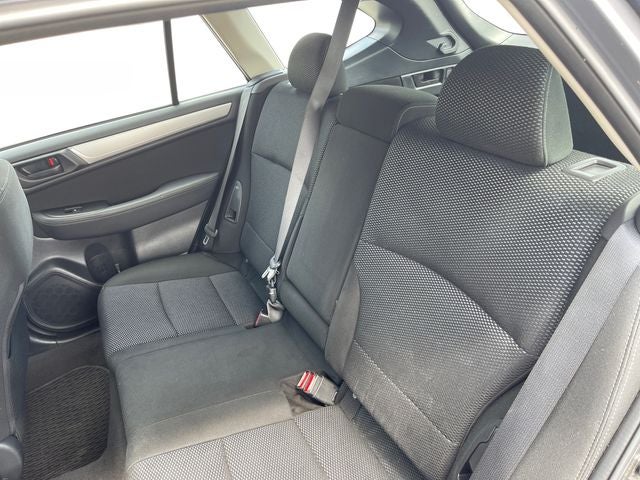 2018 Subaru Outback 2.5i
