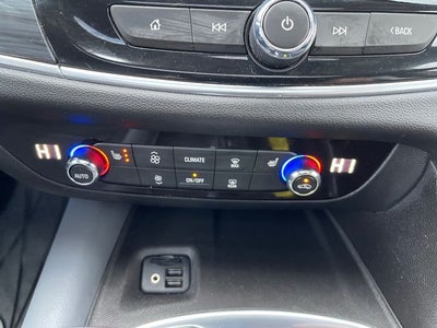 2020 Buick Enclave Essence