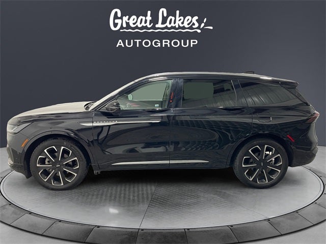 2024 Lincoln Nautilus Reserve