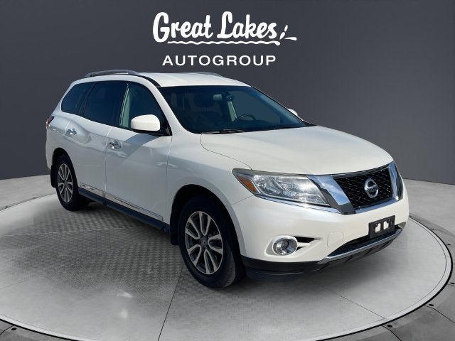 2016 Nissan Pathfinder SL