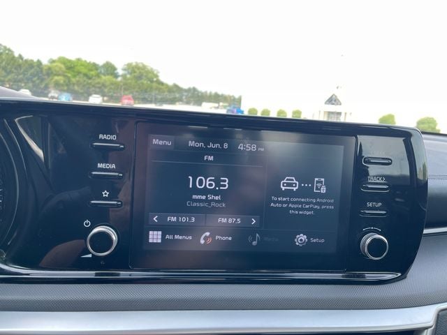 2022 Kia K5 LXS