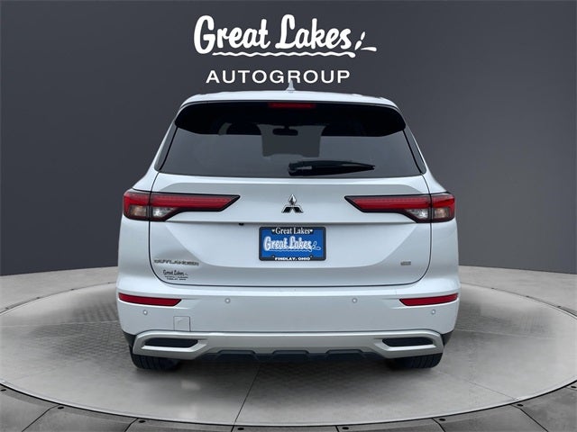 2024 Mitsubishi Outlander SE