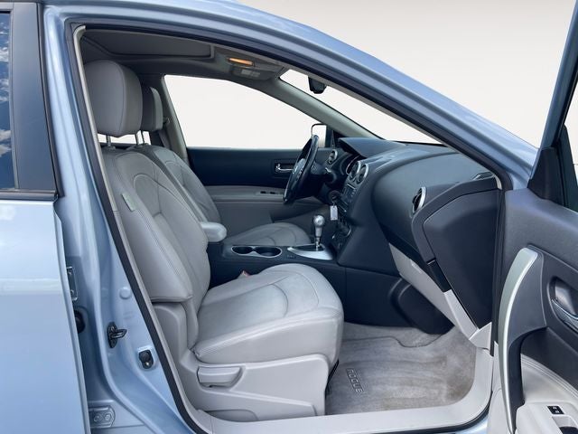 2011 Nissan Rogue SV