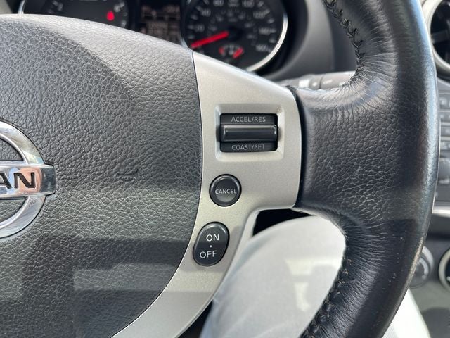 2011 Nissan Rogue SV