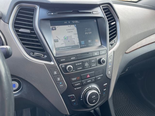 2017 Hyundai Santa Fe SE Ultimate