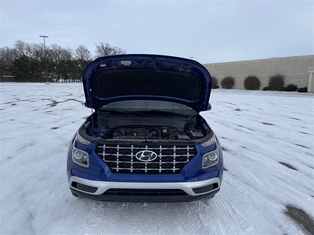 2022 Hyundai Venue SEL