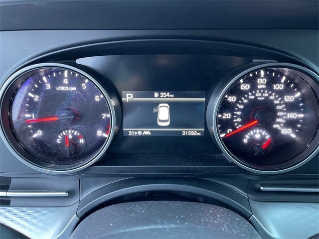 2024 Kia Carnival LX