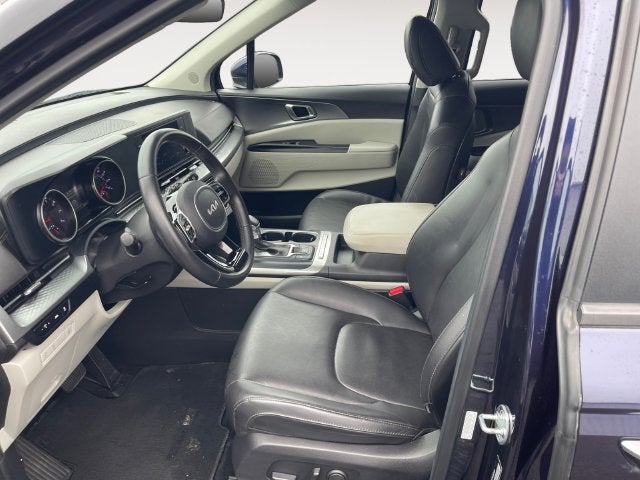 2023 Kia Carnival LX Seat Package