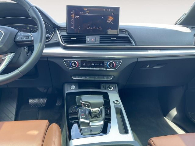 2024 Audi Q5 45 S line Premium quattro