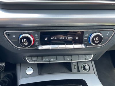 2024 Audi Q5 45 S line Premium quattro