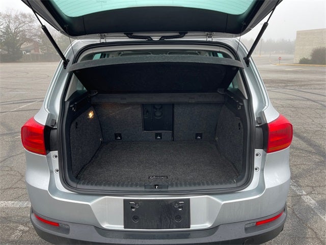 2016 Volkswagen Tiguan R-Line 4Motion